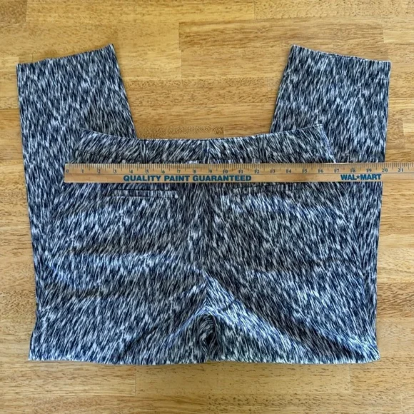 Soft Surroundings women’s Blue White Ankle Cropped size‎ 8 petite cotton spandex - Picture 4 of 9